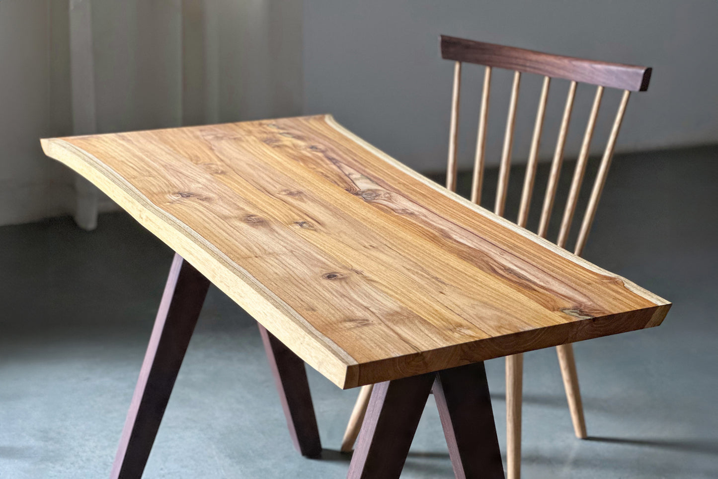 Accent Study Table - Uttarakhand Teak
