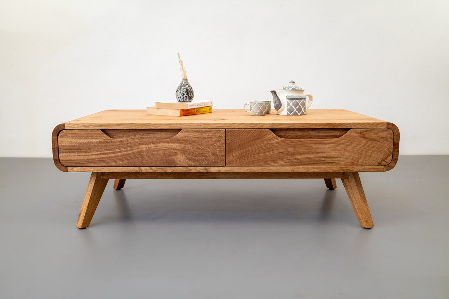 Nivāsa Coffee Table - White Oak