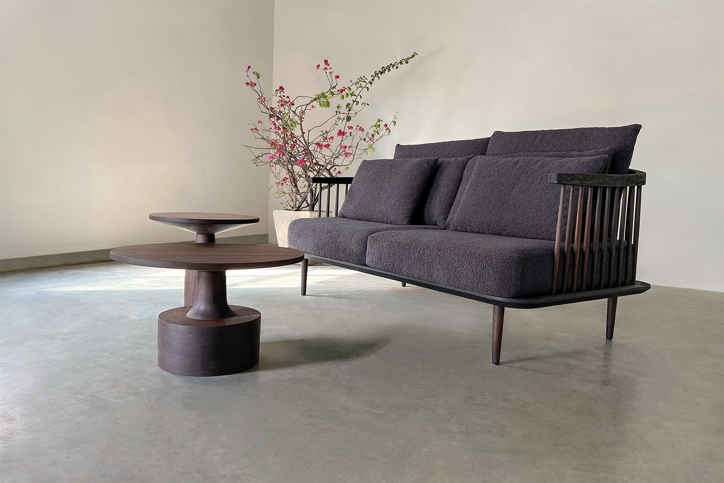 Aiko Lounger - Rosewood Black Oil Finish