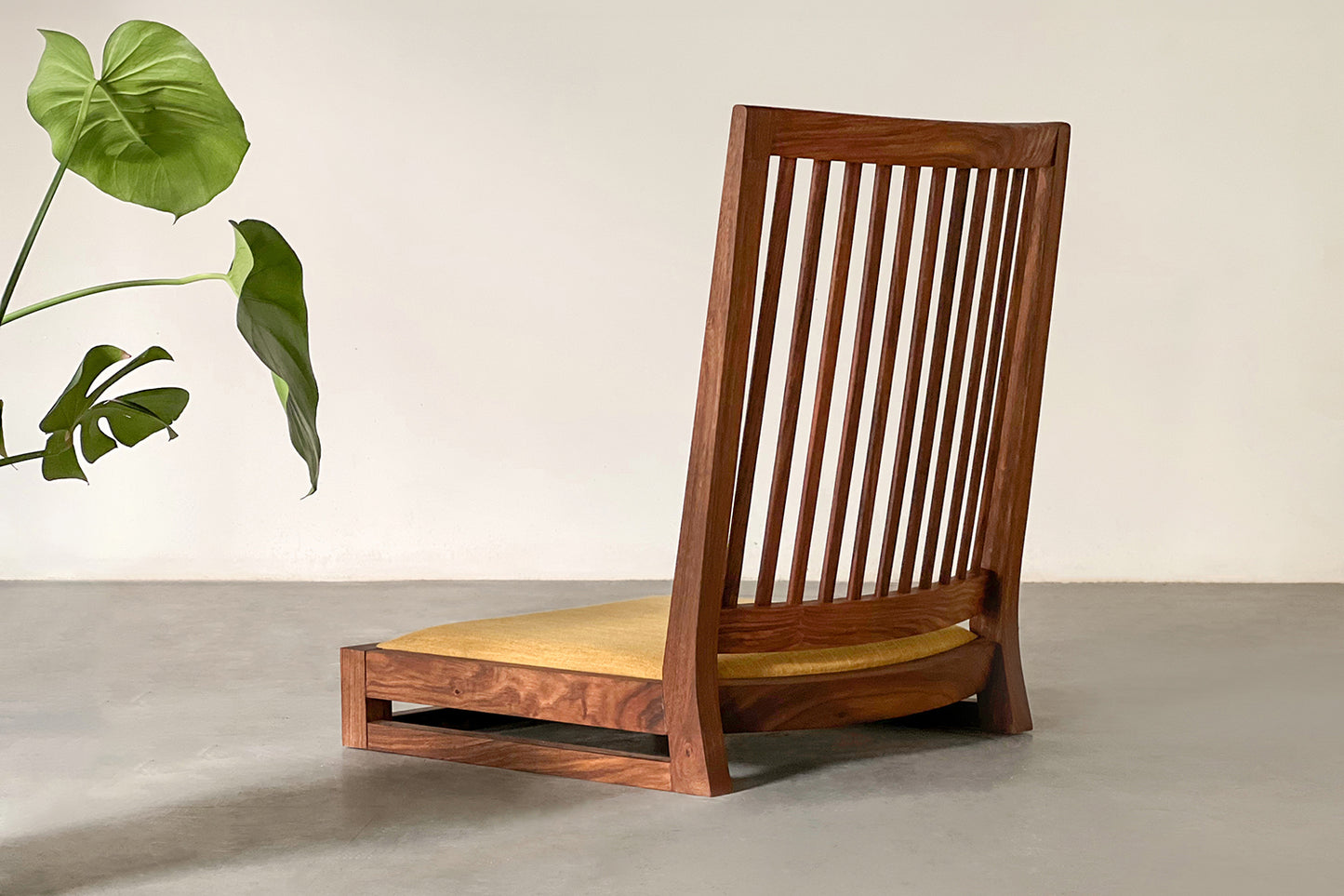 KAI Yoga Lounger - Rosewood