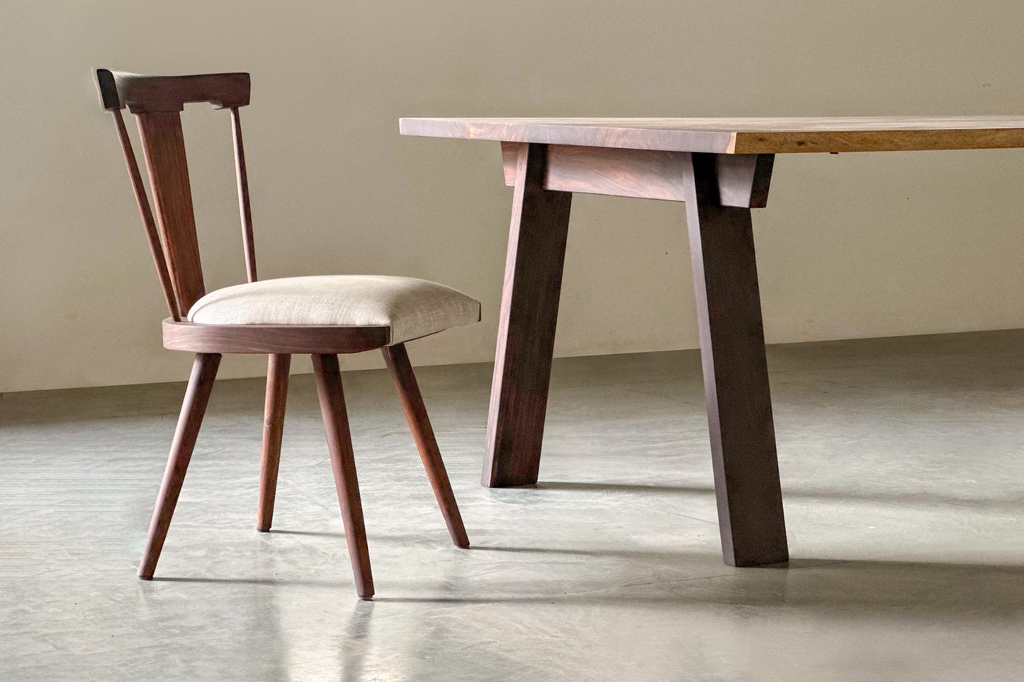 Vortex Grande Dining Table - Rosewood