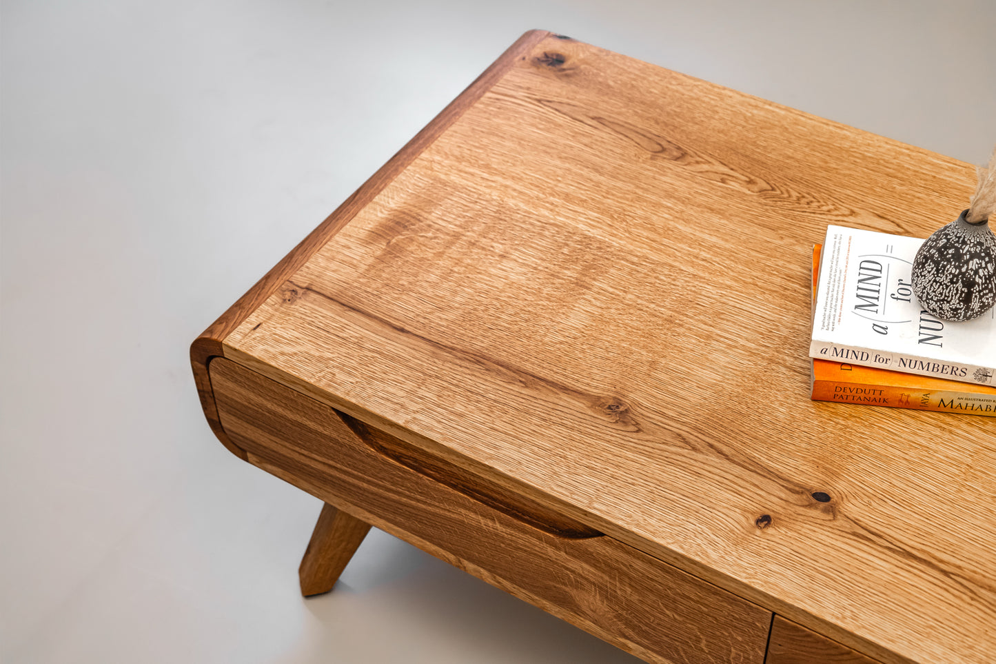 Nivāsa Coffee Table - White Oak
