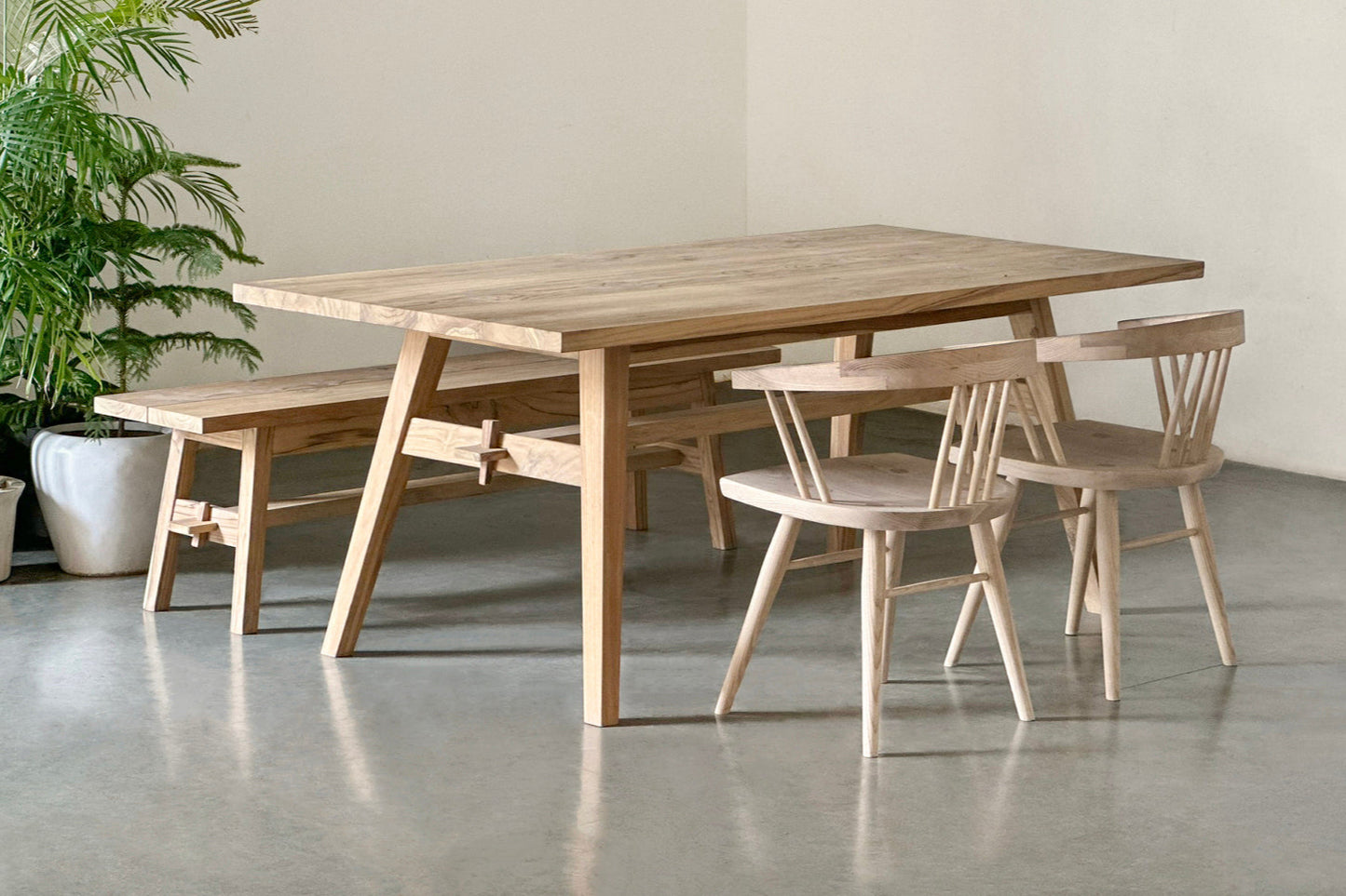 Easel Dining Table - Uttarakhand Teak