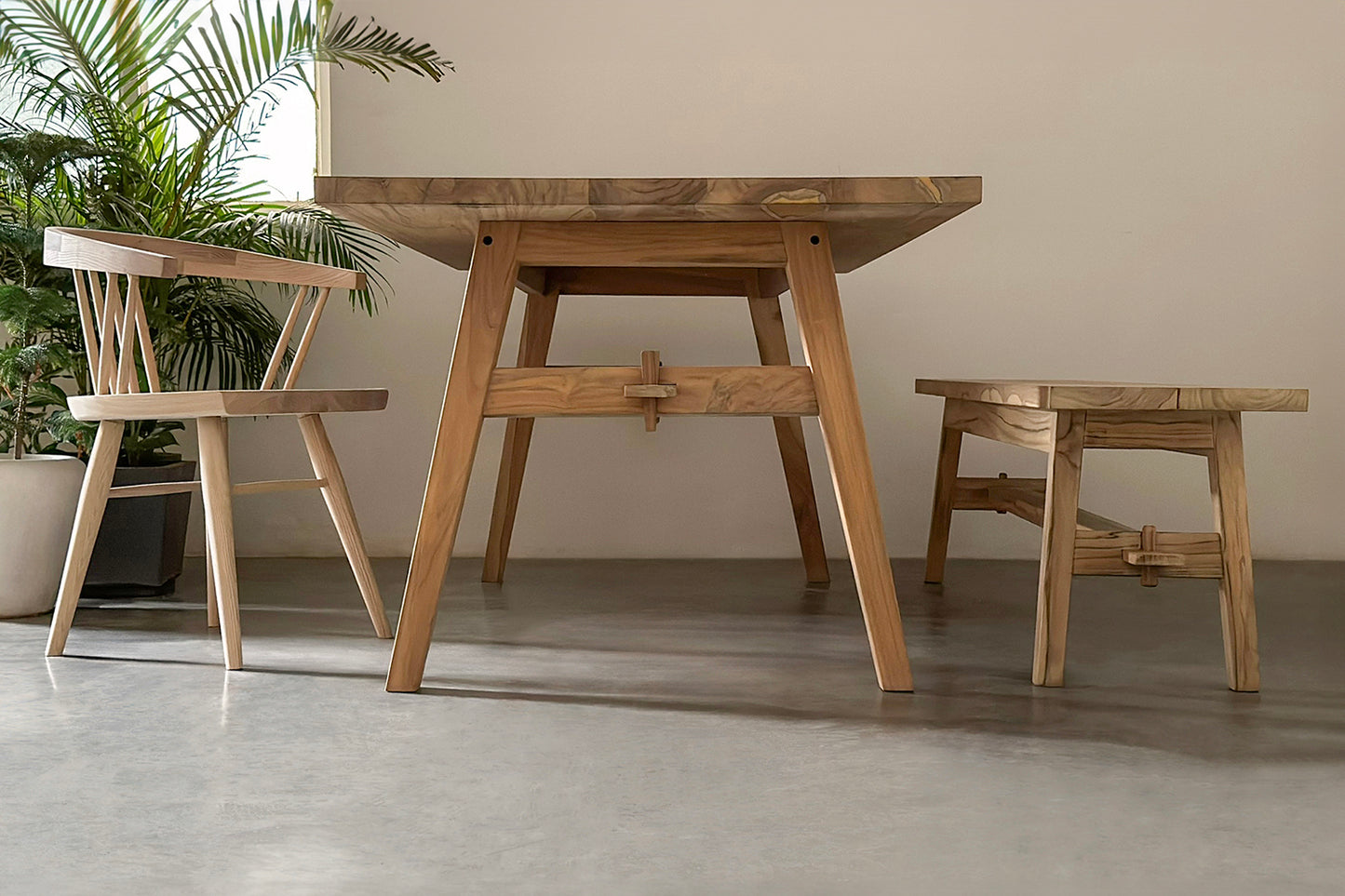 Easel Dining Table - Uttarakhand Teak
