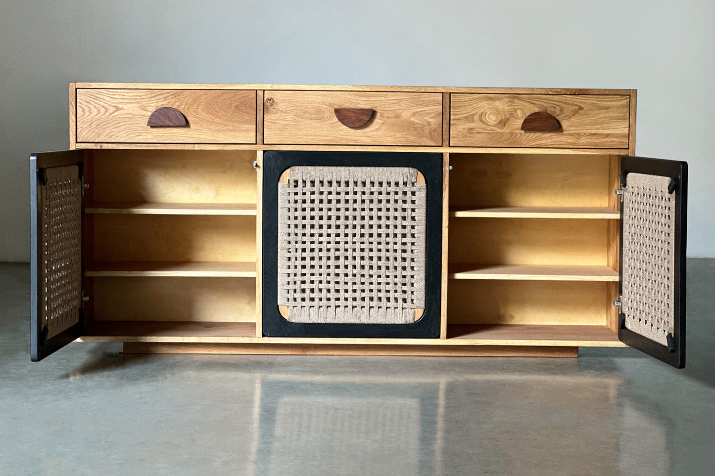 Hirobiro Console - White Oak