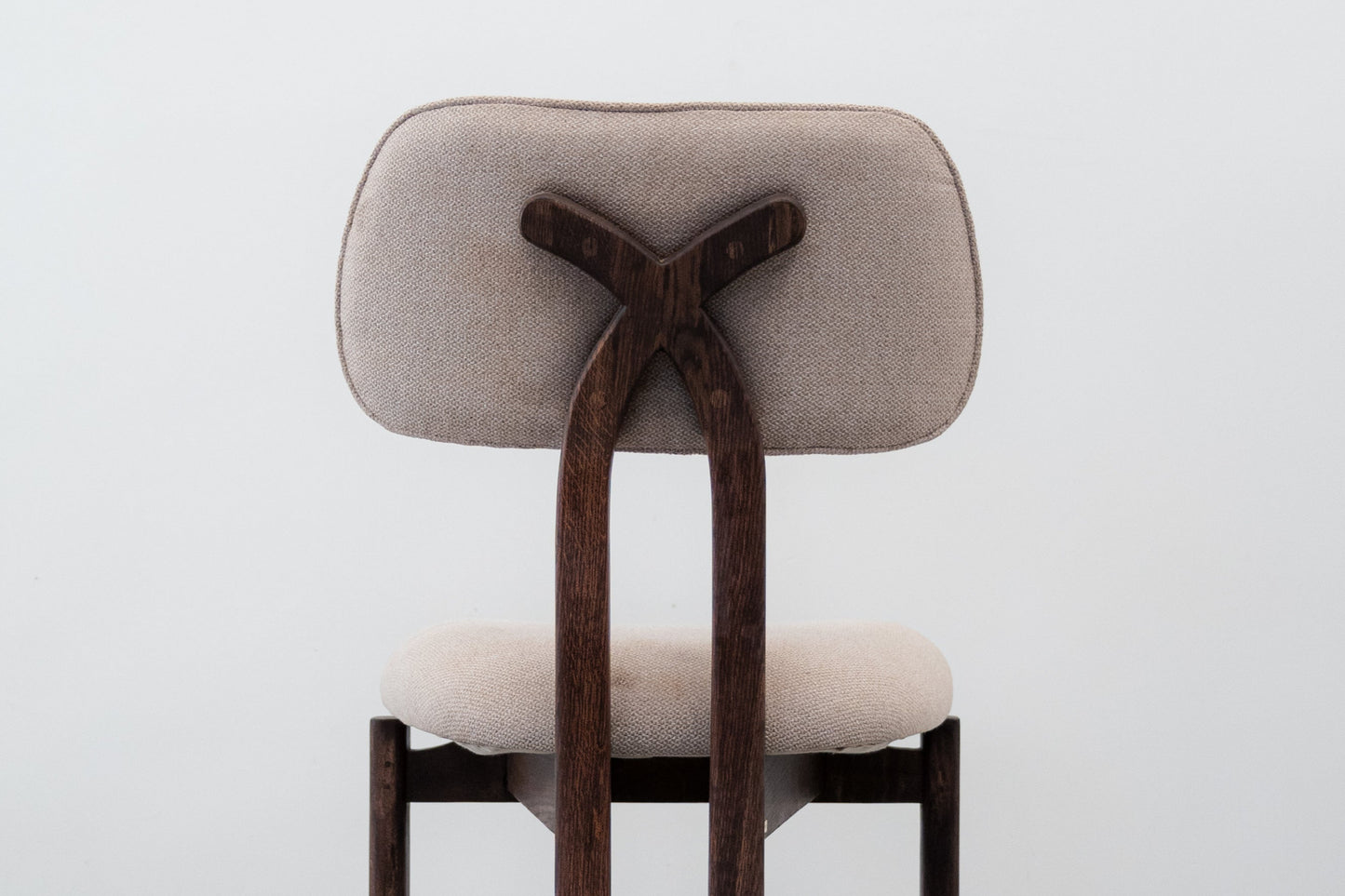 Anjeer Cushioned Chair- White Oak with Chocolate Oil