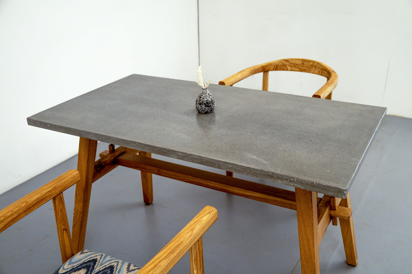 Easel Dining Table Concrete - White Oak base
