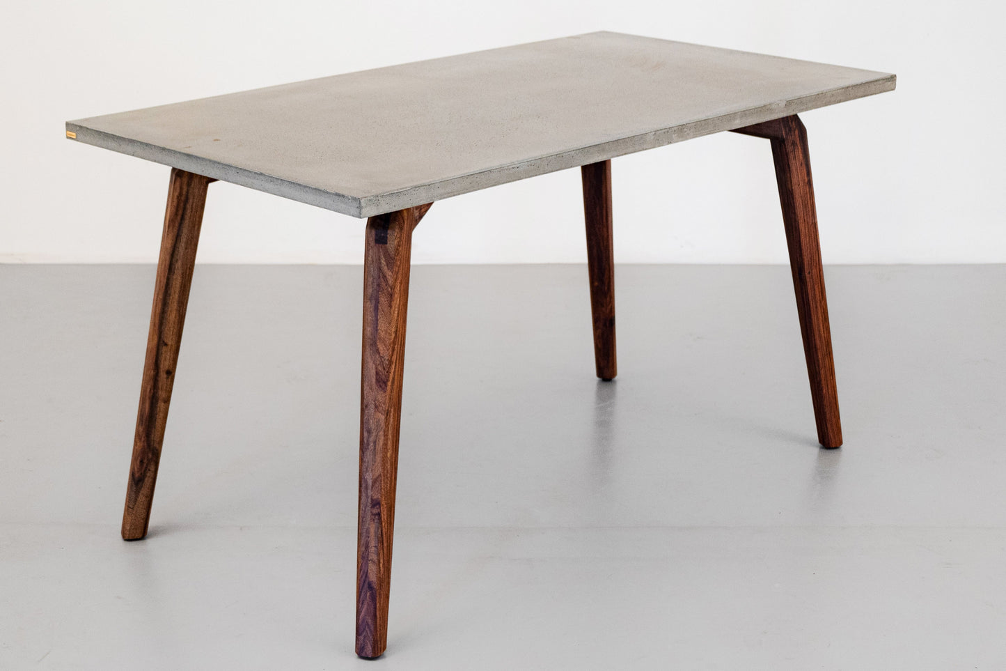 Mantis Dining Table  Concrete - Rosewood